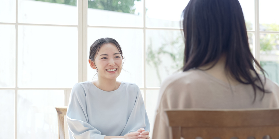 親子で会話をしている